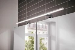 Emco Asis Mee Armoire à Miroir éclairée En Saillie 949805050 600 X 746 Mm, 2 Portes, Aluminium -Fournitures De Salle De Bain Soldes Emco Asis Mee armoire a miroir eclairee en saillie 949805050 600 x 746 mm 2 portes aluminium 4